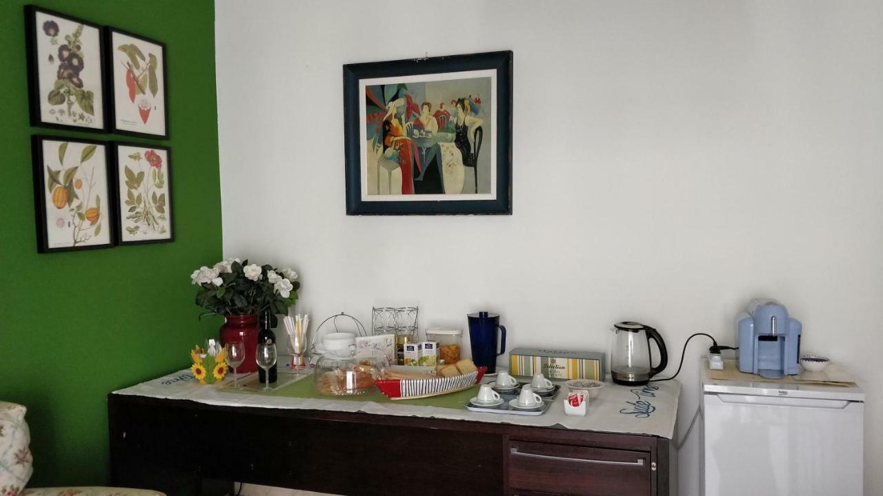 Suite Time Van Gogh Catania-Fontanarossai nemzetközi repülőtér Kültér fotó